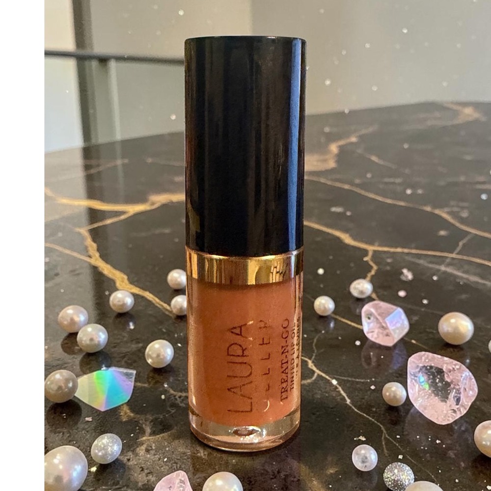 Laura Geller - Tinted Lip Oil - Shade: High Stakes - *NEW!*